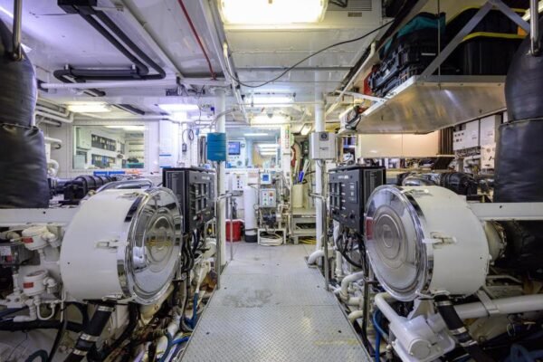 2001 Delta Marine STARSHIP2 FOR SALE - Image 33