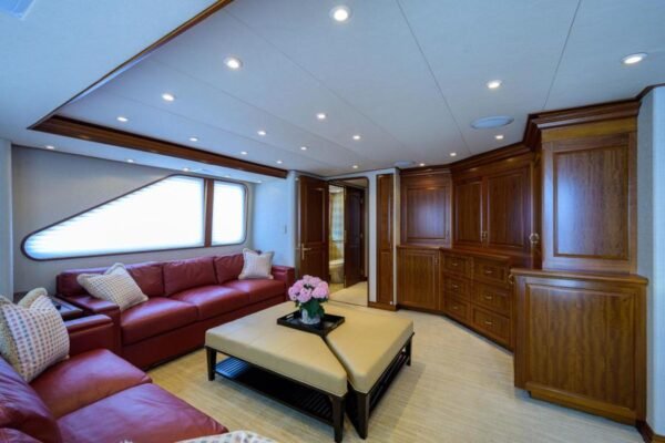 2003 Burger Tri-Deck FOR SALE - Image 11