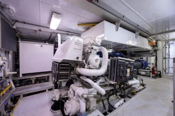 2003 Burger Tri-Deck FOR SALE - Image 26