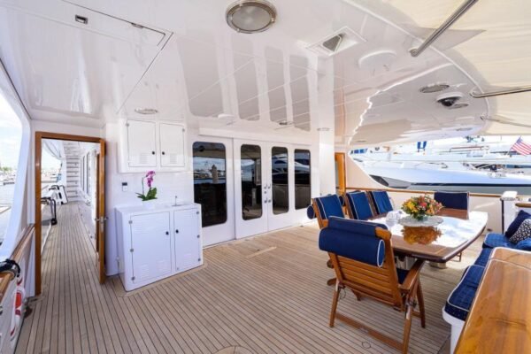 2003 Burger Tri-Deck FOR SALE - Image 36