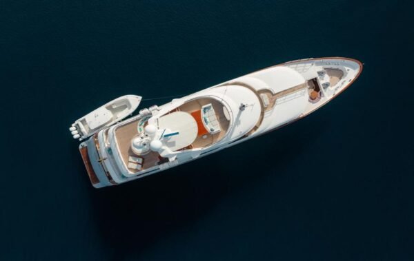 2008 Benetti Vision Justa Delia - Image 24
