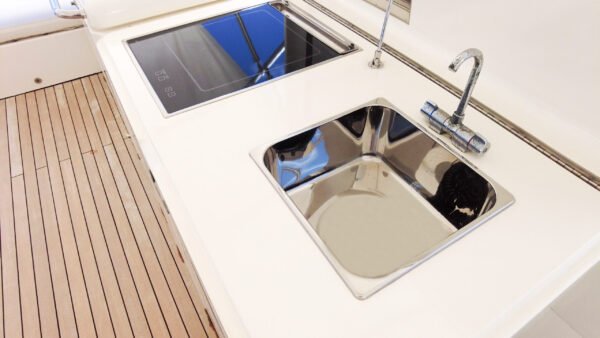 2008 Uniesse 65 MY Jomar FOR SALE - Image 12