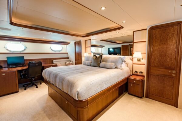 2008 Westport 112 Motor Yacht Exodus - Image 31