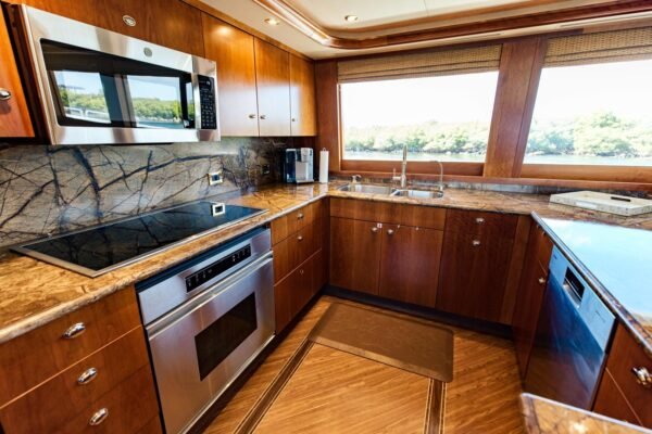 2008 Westport 112 Motor Yacht Exodus - Image 10