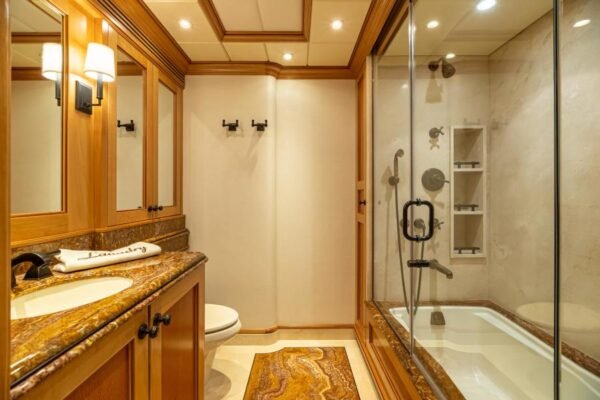 2009 Trinity Yachts UNBRIDLED FOR SALE - Image 18