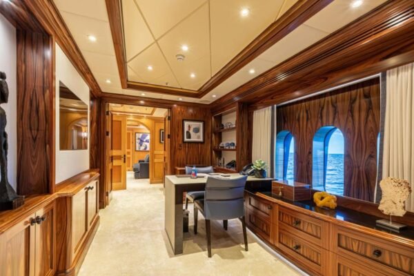 2009 Trinity Yachts UNBRIDLED FOR SALE - Image 31