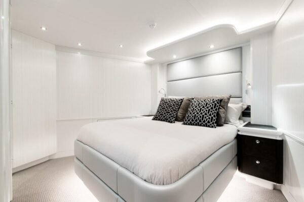 2020 Crescent Raised Pilot House CRESCENT LADY FOR SALE - Image 16