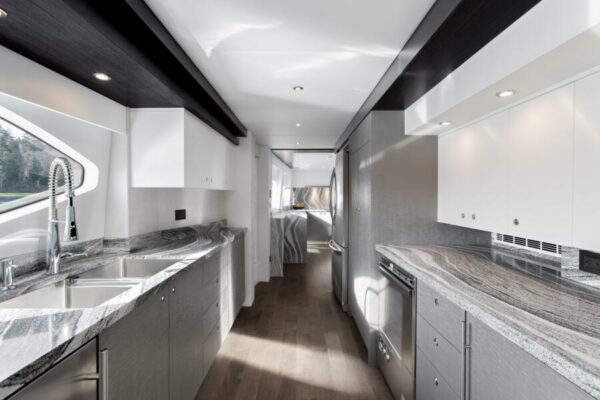 2020 Crescent Raised Pilot House CRESCENT LADY FOR SALE - Image 25