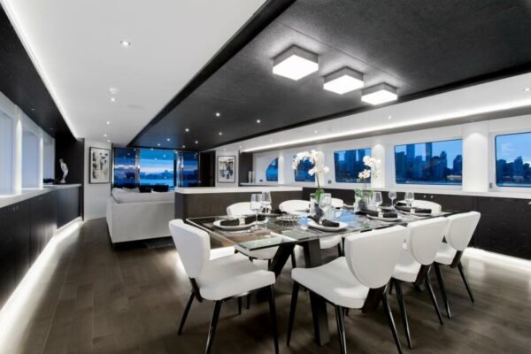 2020 Crescent Raised Pilot House CRESCENT LADY FOR SALE - Image 11