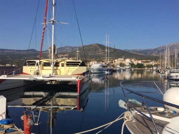 Fountaine Pajot Catamaran Helicat Red - Image 8
