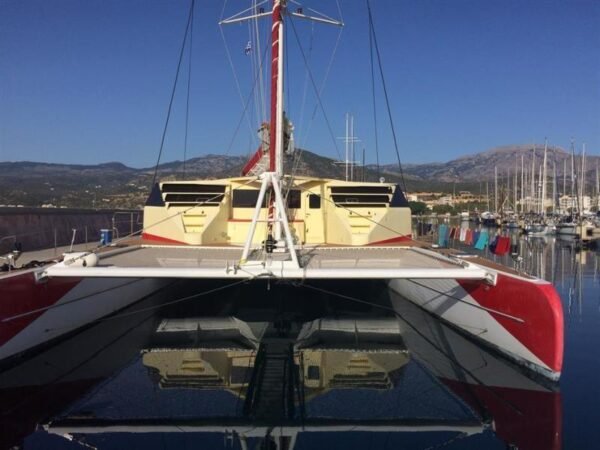 Fountaine Pajot Catamaran Helicat Red - Image 6