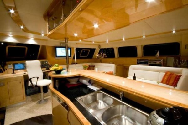 2006 Sunreef Sunreef 62 MAUNI - Image 17