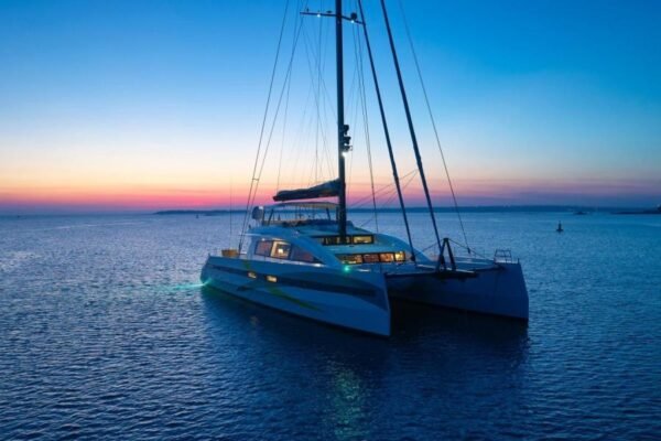 JFA World Cruiser Catamaran NDSE - Image 4