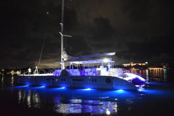 Compass 82 - Image 14