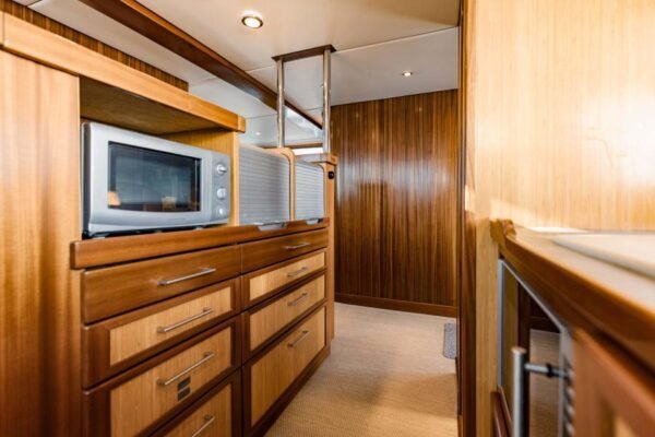 Custom 78 TransOcean Powercat IETA - Image 5