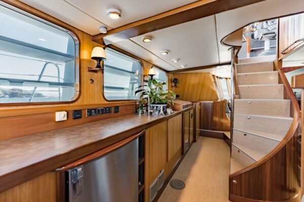 Custom 78 TransOcean Powercat IETA - Image 7