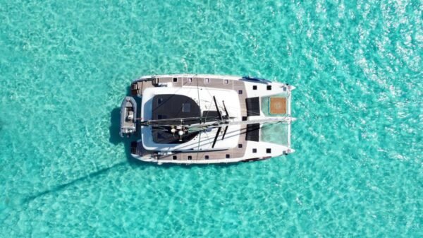 2019 Lagoon 620 Mahasattva - Image 2