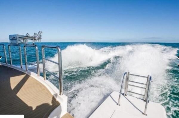 Power Play Power Boat - Image 11