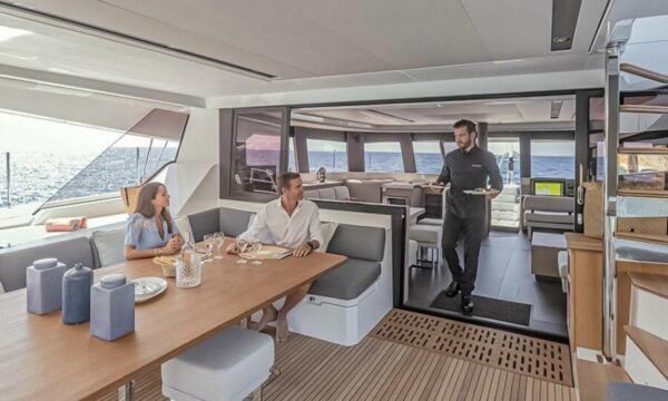 2024 Fountaine Pajot Samana - Image 12