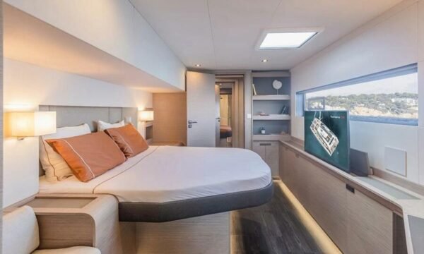 2024 Fountaine Pajot Samana - Image 19