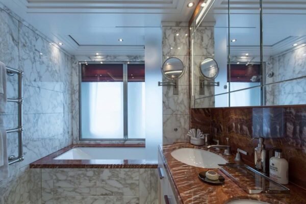 AURORA Motor yacht for sale - Image 37