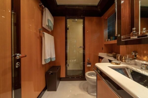 BASH IV Motor yacht for sale - Image 13