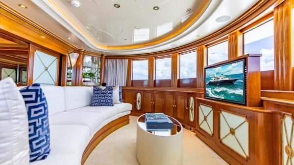 2003 BENETTI CUSTOM NEXT CHAPTER for sale - Image 15