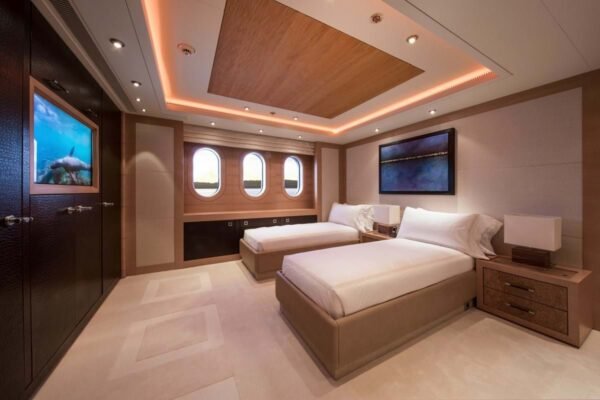 CAIPIRINHA Motor yacht for sale - Image 12