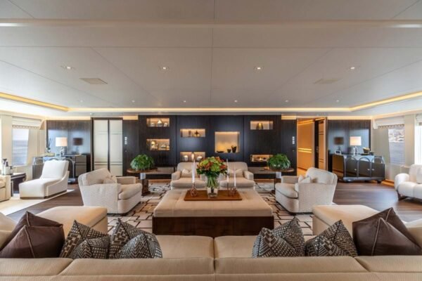 CLOUD 9 Motor yacht for sale - Image 19