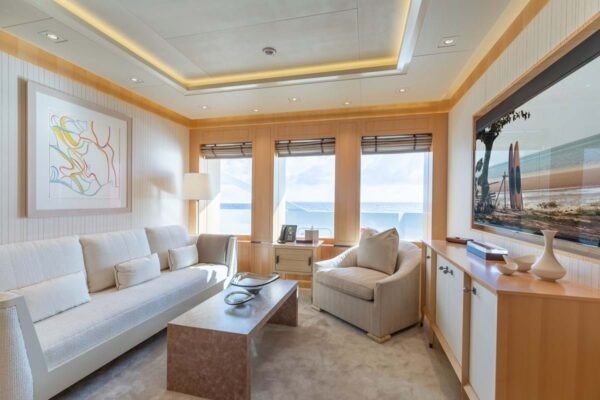 CLOUD 9 Motor yacht for sale - Image 9