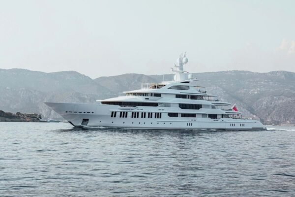 CLOUD 9 Motor yacht for sale - Image 39