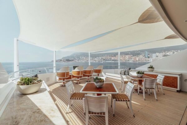 CLOUD 9 Motor yacht for sale - Image 32