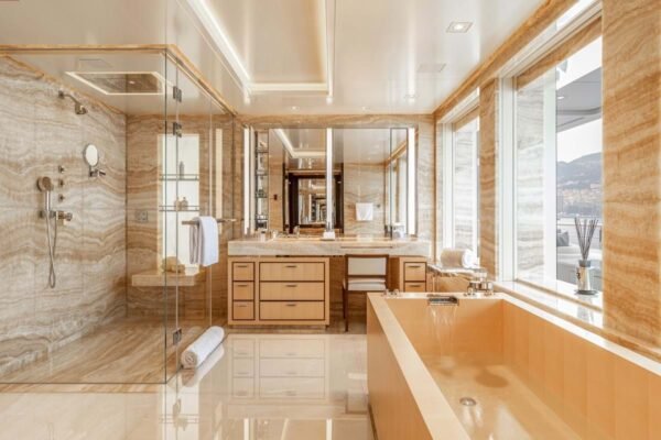 CLOUD 9 Motor yacht for sale - Image 11