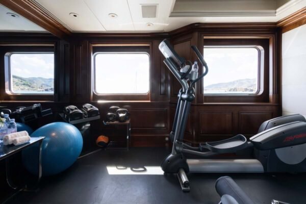FLAG Motor yacht for sale - Image 28