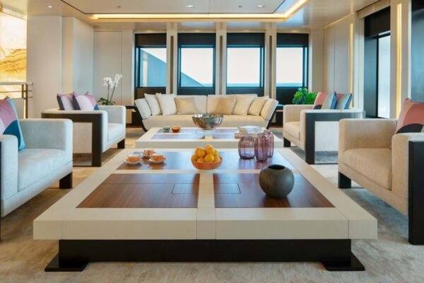 ILLUSION PLUS Motor yacht for sale - Image 2