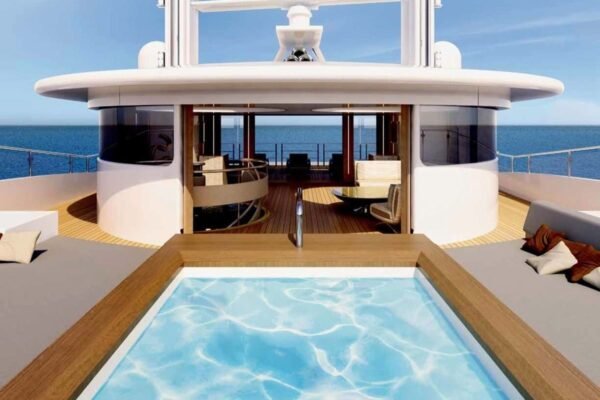 ILLUSION PLUS Motor yacht for sale - Image 25