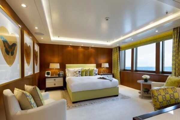 LADY E Motor yacht for sale - Image 10