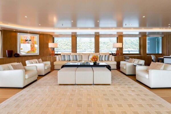 LADY E Motor yacht for sale - Image 3