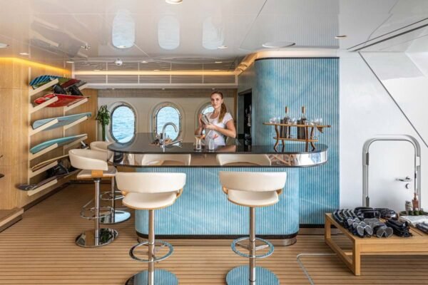 LADY E Motor yacht for sale - Image 38