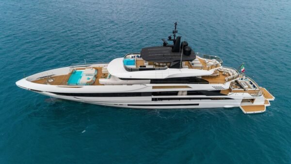 2022 MANGUSTA OCEANO 50 METER MAVER