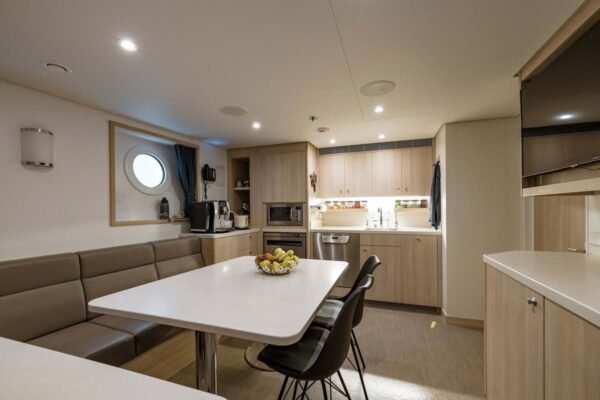 PAPA Motor yacht for sale - Image 44
