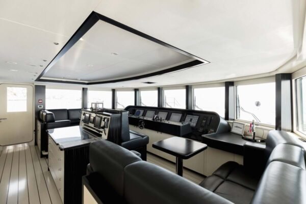 PAPA Motor yacht for sale - Image 43