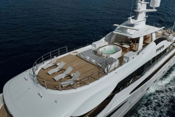 PAPA Motor yacht for sale - Image 33