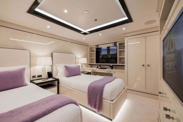 PAPA Motor yacht for sale - Image 18