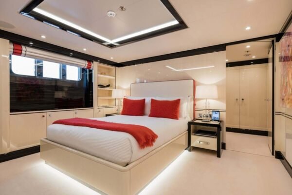 PAPA Motor yacht for sale - Image 14