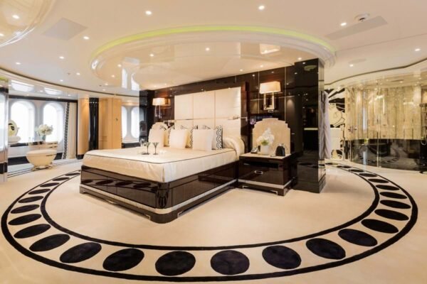 PHOENIX 2 Motor yacht for sale - Image 21