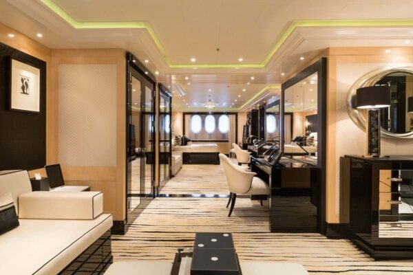 PHOENIX 2 Motor yacht for sale - Image 30