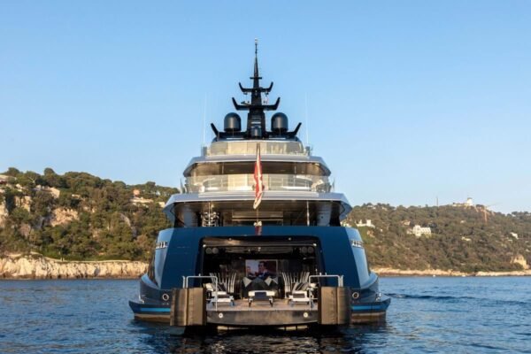 SARASTAR Motor yacht for sale - Image 26