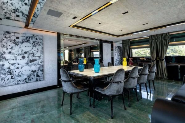 SARASTAR Motor yacht for sale - Image 14