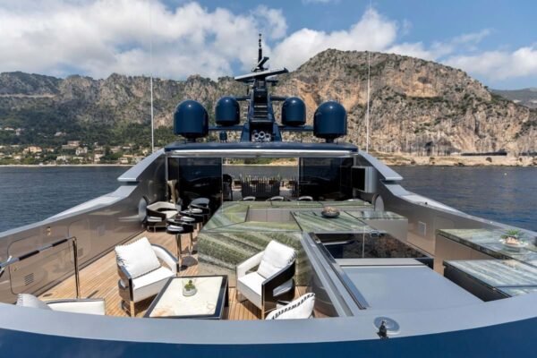 SARASTAR Motor yacht for sale - Image 15